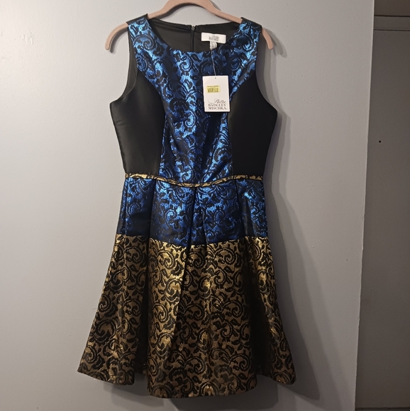 Bagley Mishka Dresses & Skirts - Final NWT $15 Bagley Mishka "Brocade Shimmer Pleat Front Dress" Sz. 6 Blue Gold.